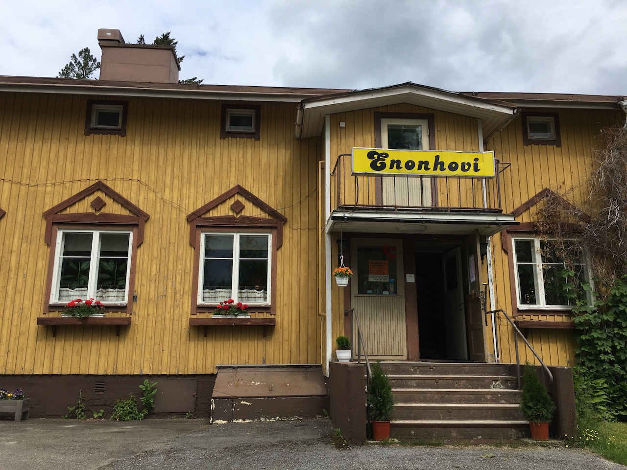 フィンランドの片田舎にある鄙びたレストランが面白い。