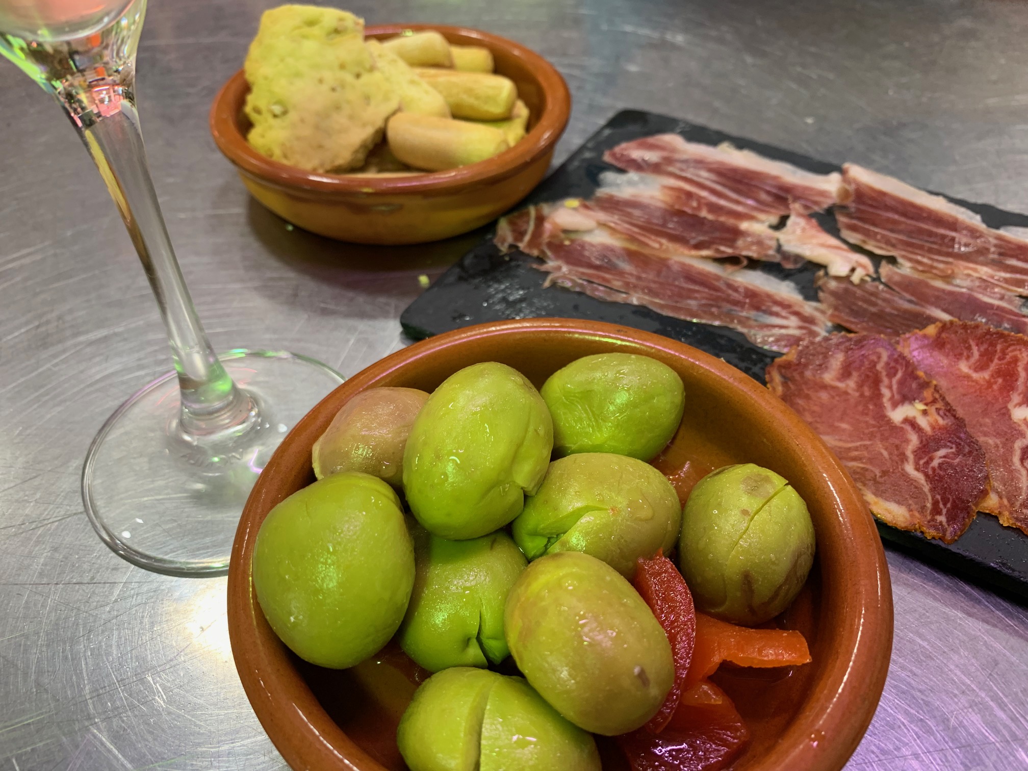 リサイクル辻食日記「スペインが好きならセビリアに行かないで語るなかれ、美味探訪の旅」