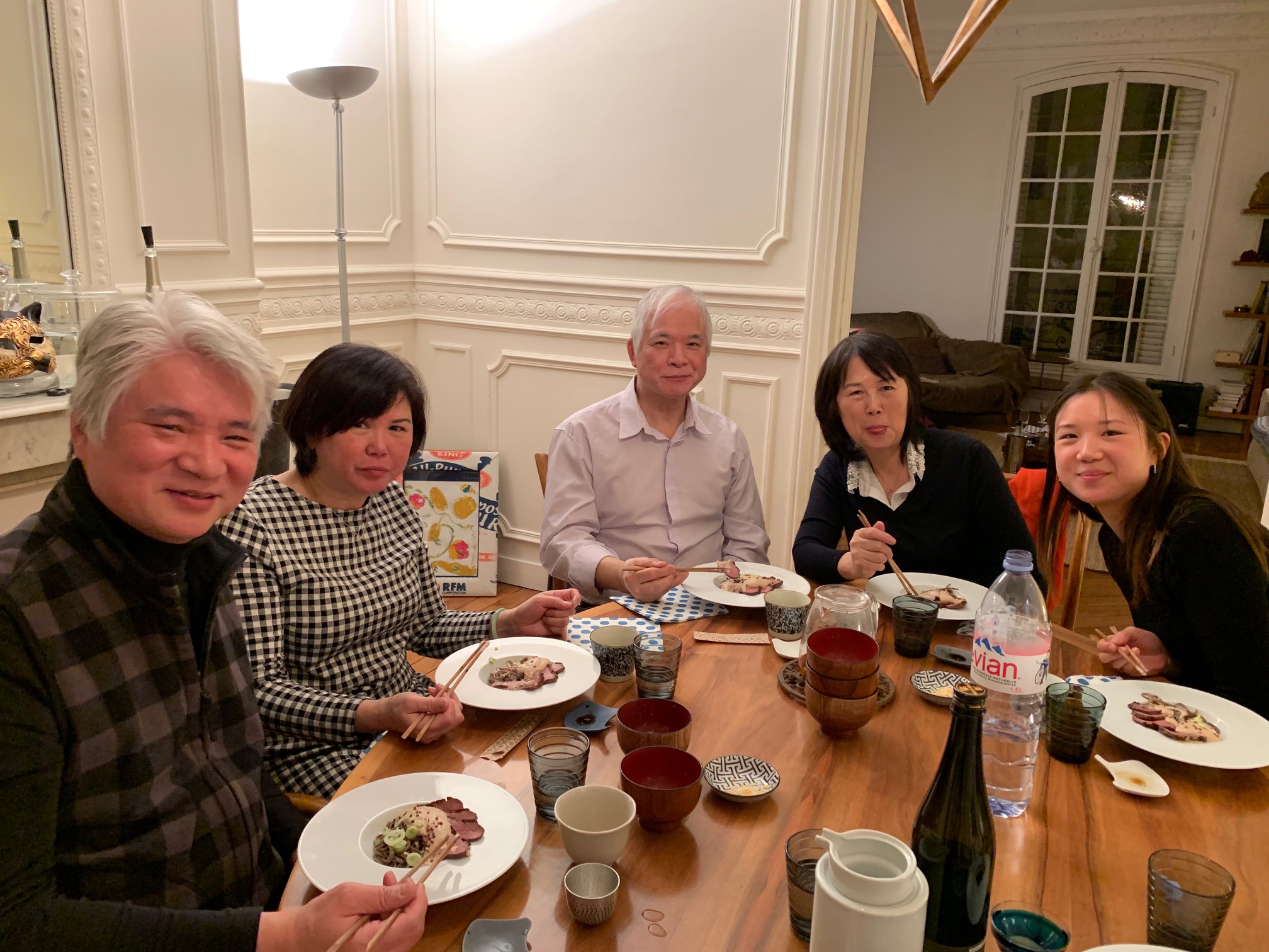 滞仏日記「中国人の家族をはじめて夕食に招いてみた」