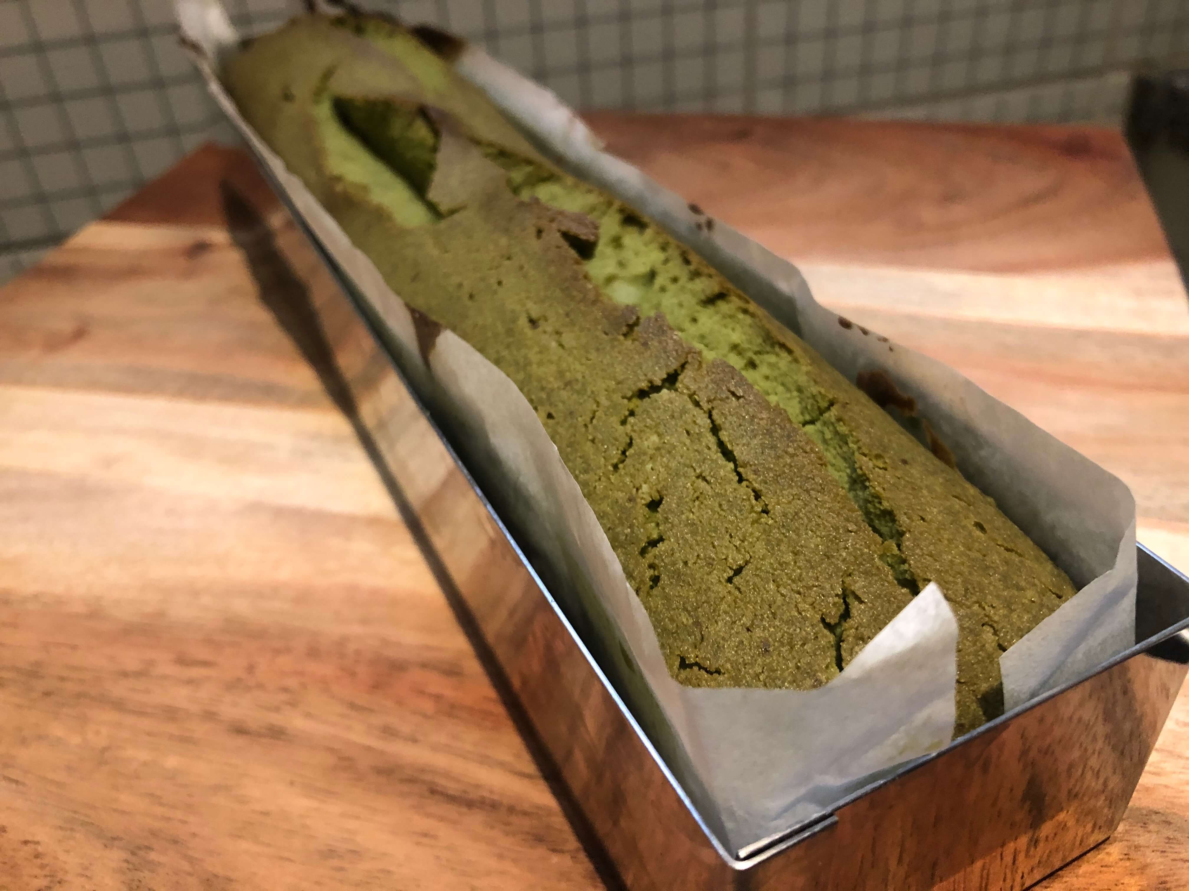 息子のための料理教室 濃厚抹茶のパウンドケーキ Design Stories 息子のための料理教室 濃厚抹茶のパウンドケーキ Design Stories