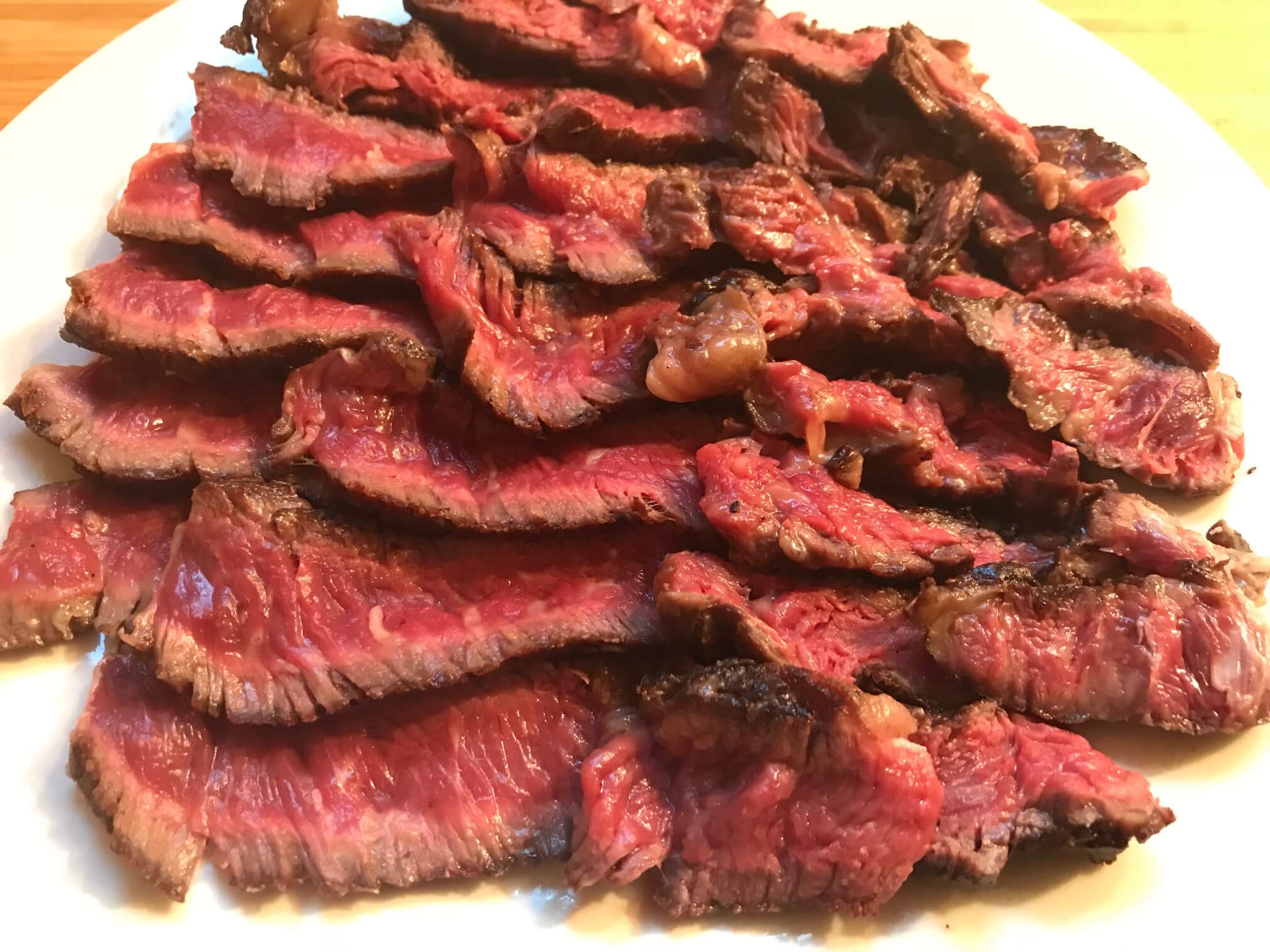 今日の献立、牛肉のタリアータ!