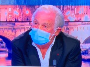 パリ最新情報「欧州で急拡大中の変異株ウイルスによる新たな脅威」