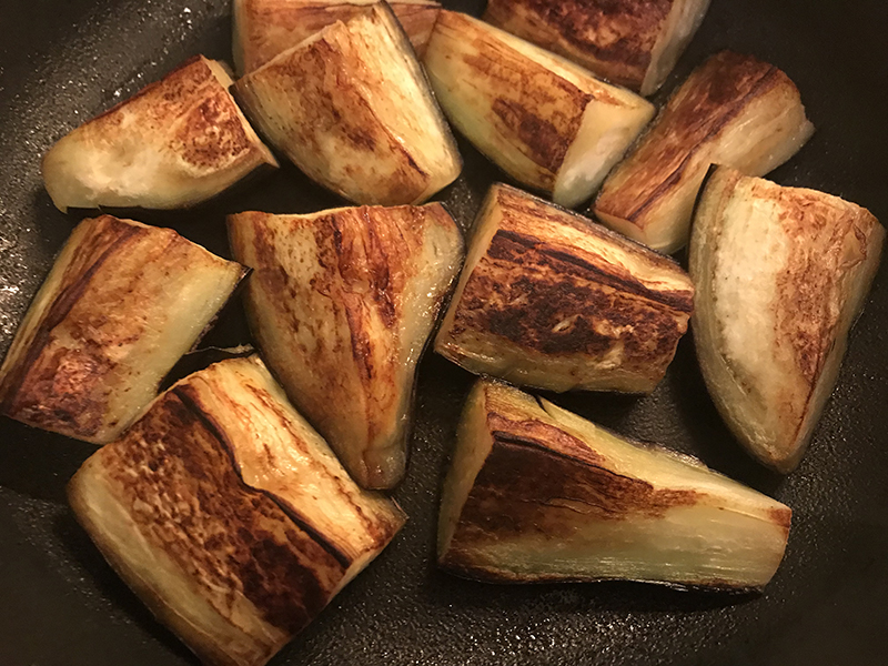 今日の献立、鶏なす甘辛煮