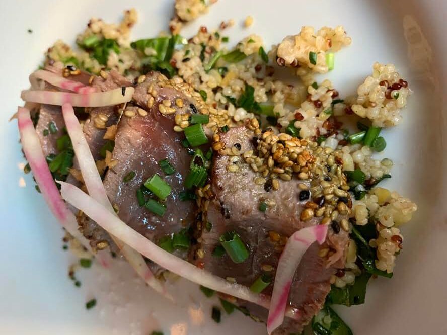 レベルが高いフランスの田舎のカフェ飯