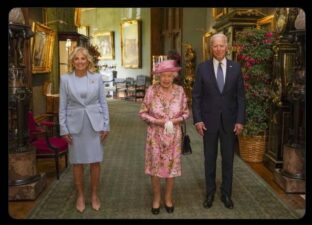 ロンドン最新情報「E U離脱後のG７で、世界にイギリスの存在感を印象付けたエリザベス女王のユーモア」