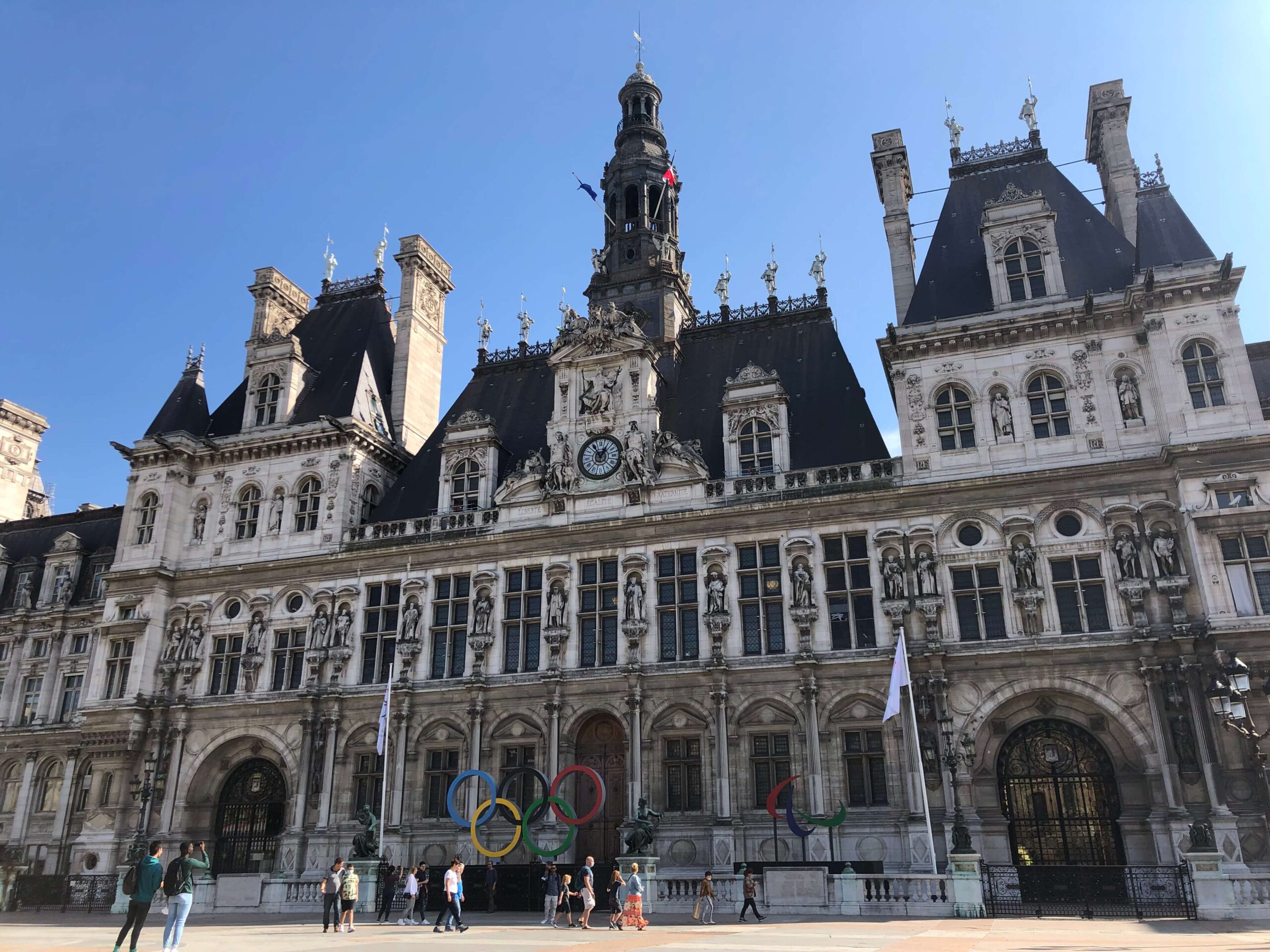 パリ最新情報「ヨーロッパ文化遺産の日、パリ市庁舎の内部を見学」