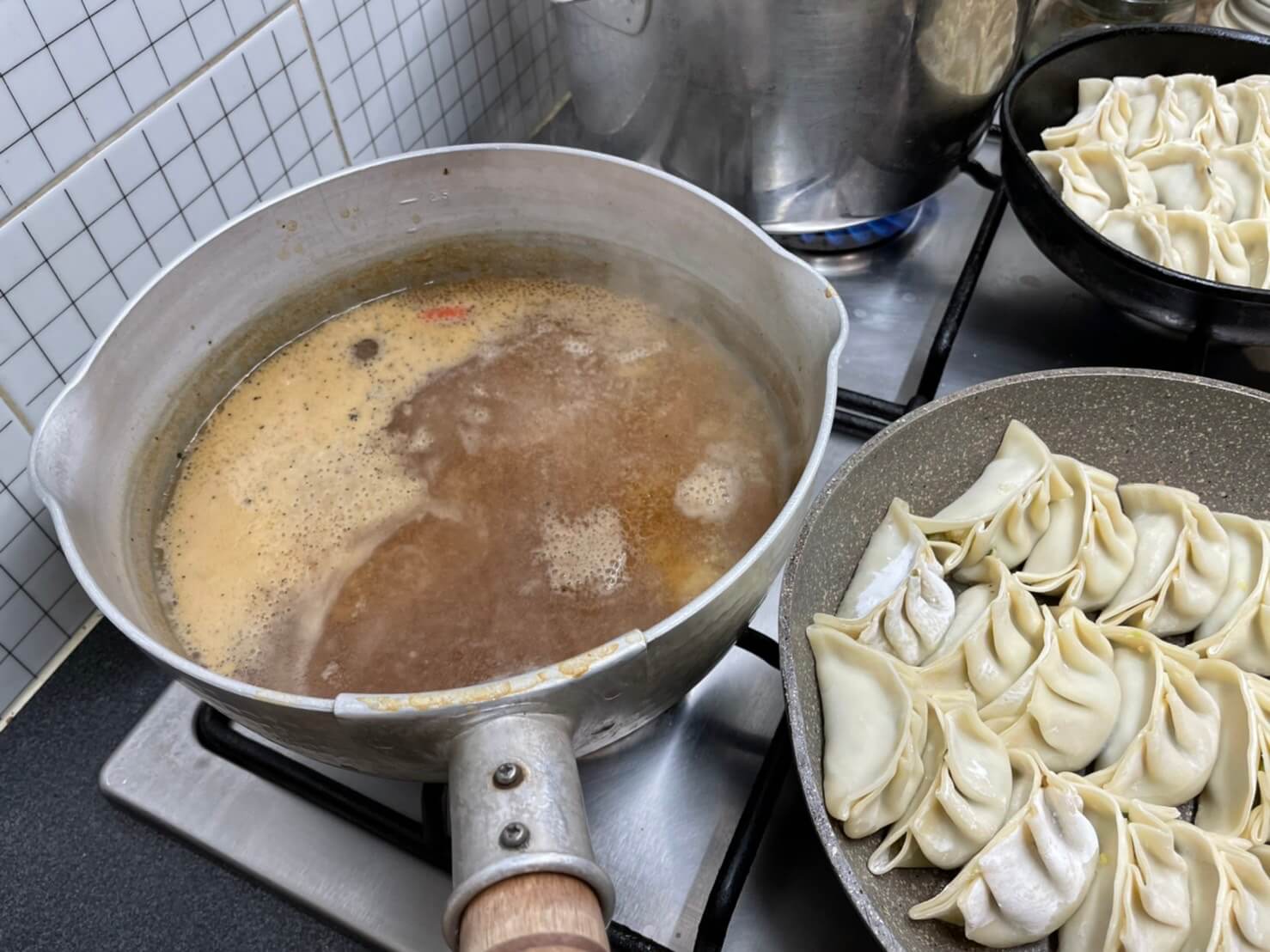 リサイクル日記「第一回、辻家ラーメン祭り開催。ゲスト、二コラ君」