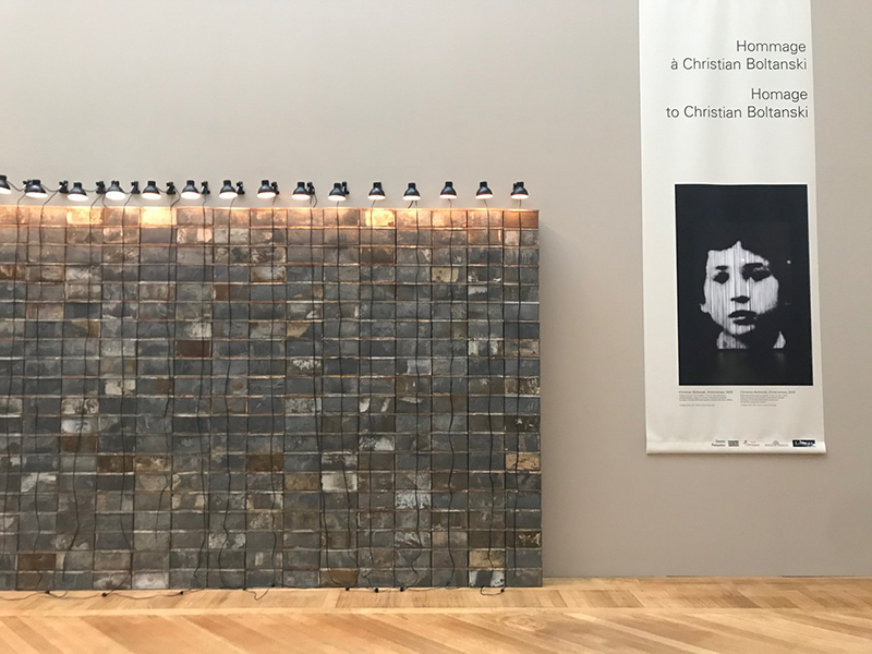 フランスを代表する世界の現代美術家 ボルタンスキーへのオマージュ展同時開催。