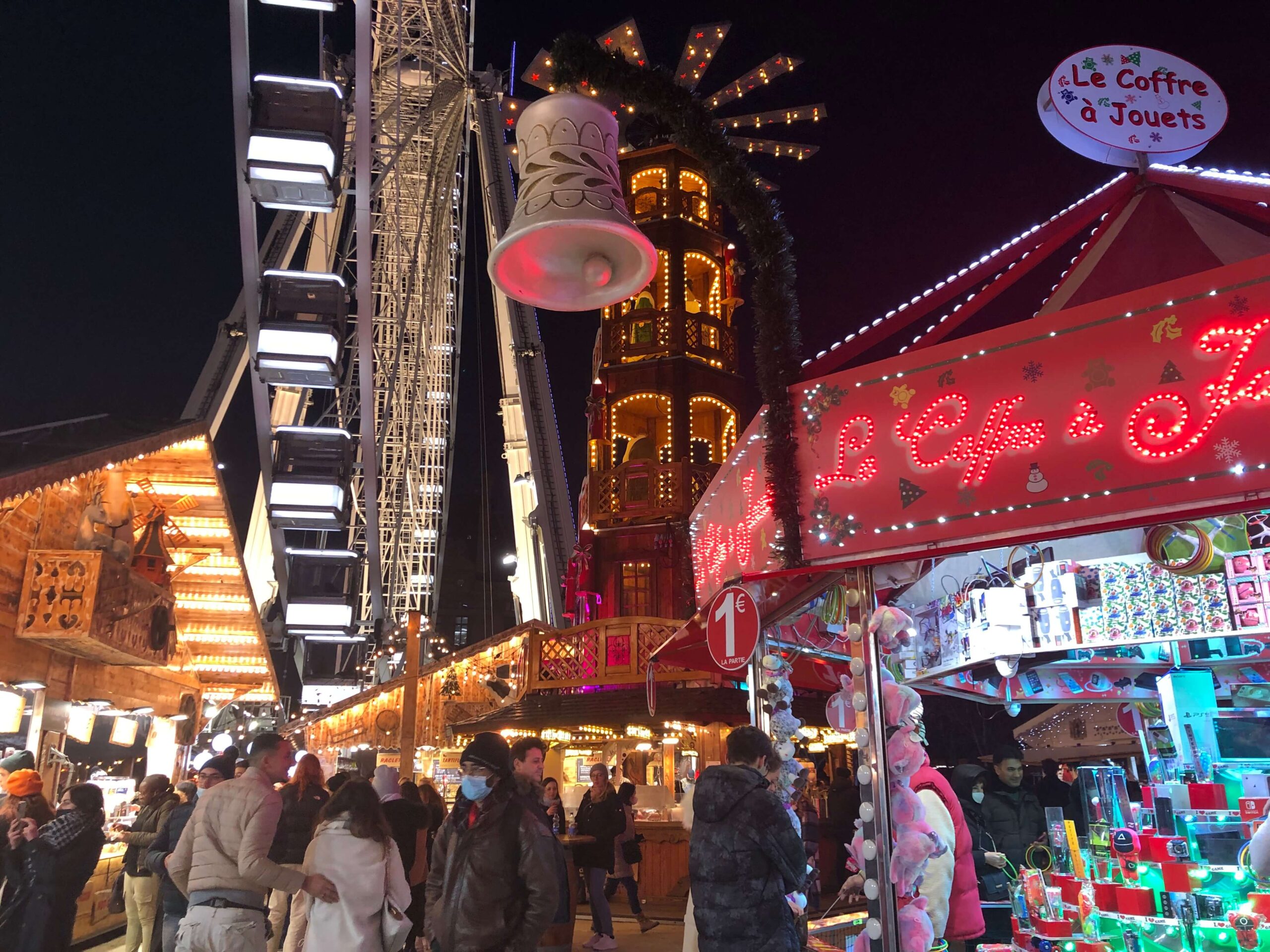 パリ最新情報「パリで一番大きなクリスマスマーケット、チュルリー公園」