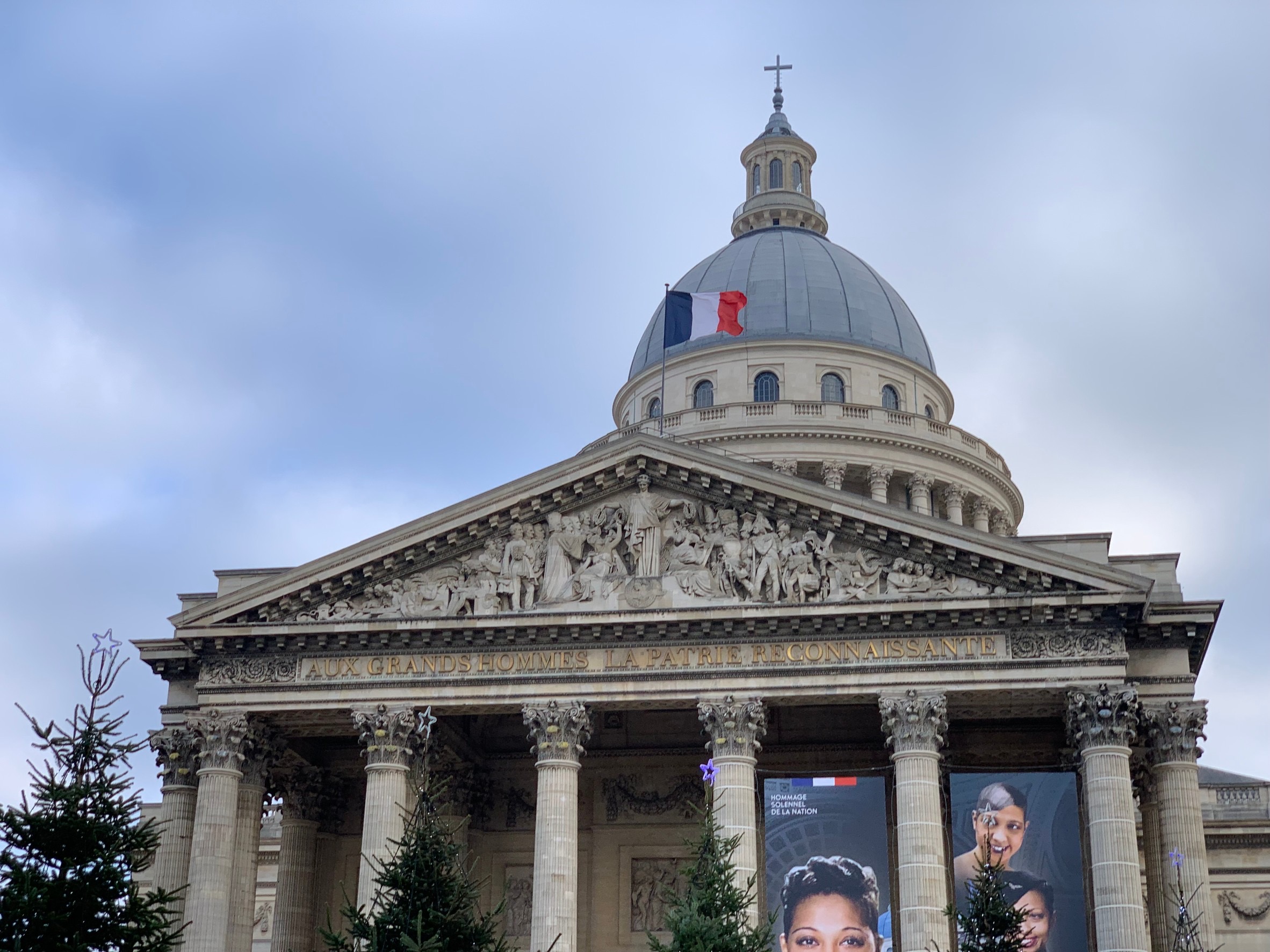 滞仏日記「巨大なコロナの波に飲み込まれたフランス。父ちゃんは鬱っぽい、大ピンチ！」