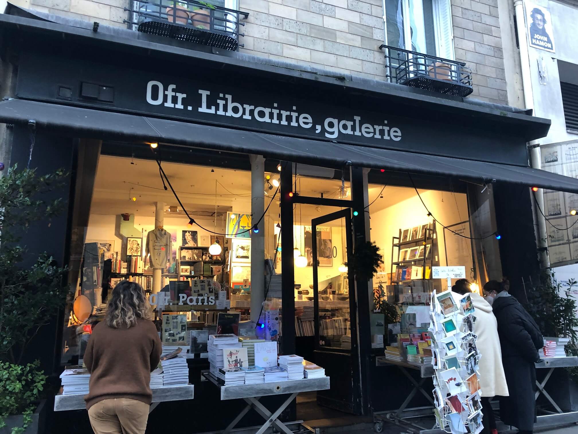 パリ最新情報「オンラインの今だからこそ光る、パリの素敵な本屋さん。」