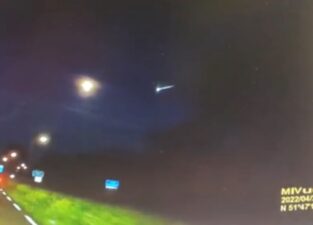 パリ最新情報「フランスに降り注いだ流れ星のシャワー。なぜ私たちは願いを込めるのか？」