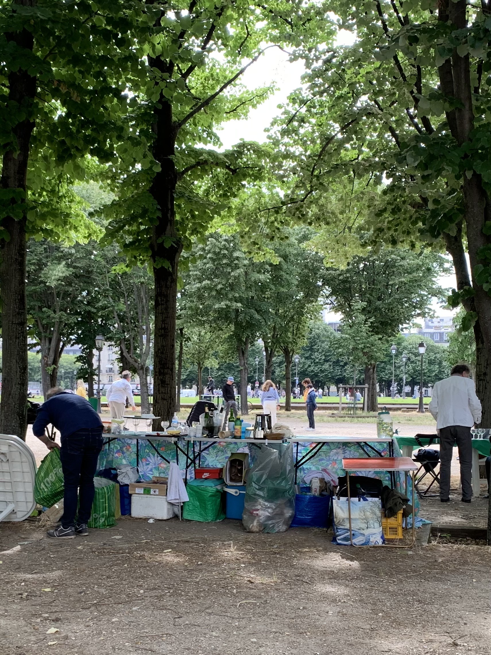 退屈日記「ハッピーさんに出会うと人生がちょっと愉快になる」