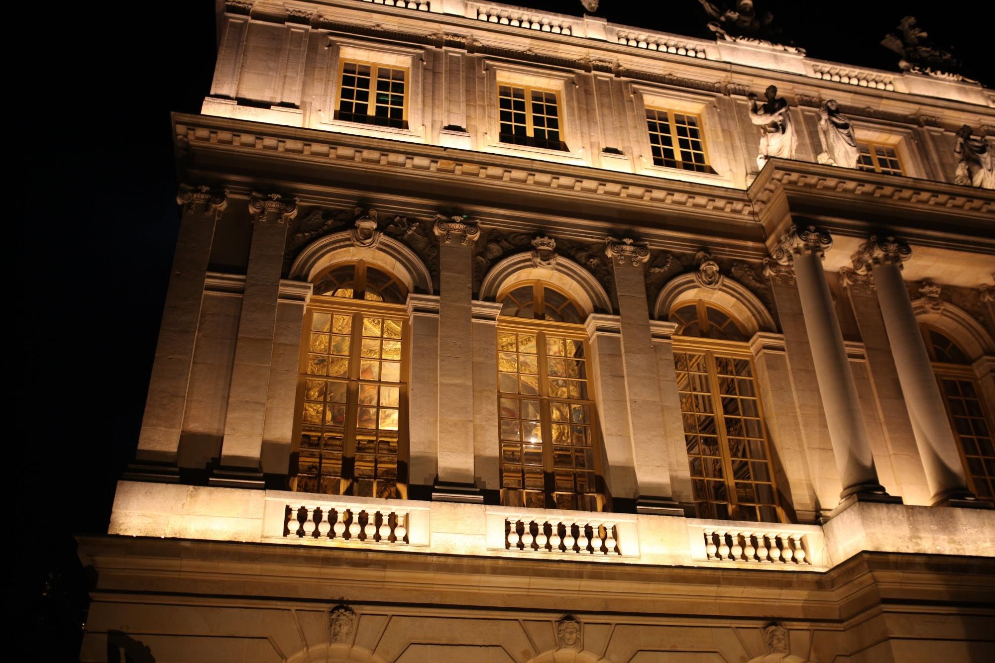 愛すべきフランス・デザイン「ベルサイユ宮殿の噴水で優雅に貴族の夕涼み」