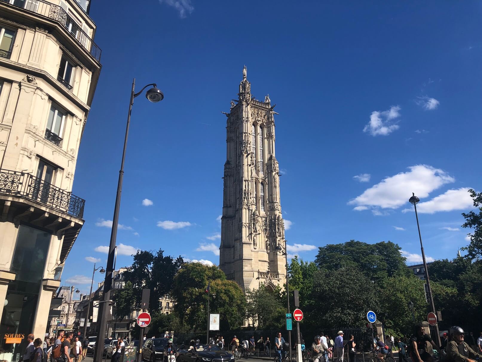 パリ最新情報「世界遺産サン・ジャックの塔、期間限定で公開！パリの絶景をお届け」