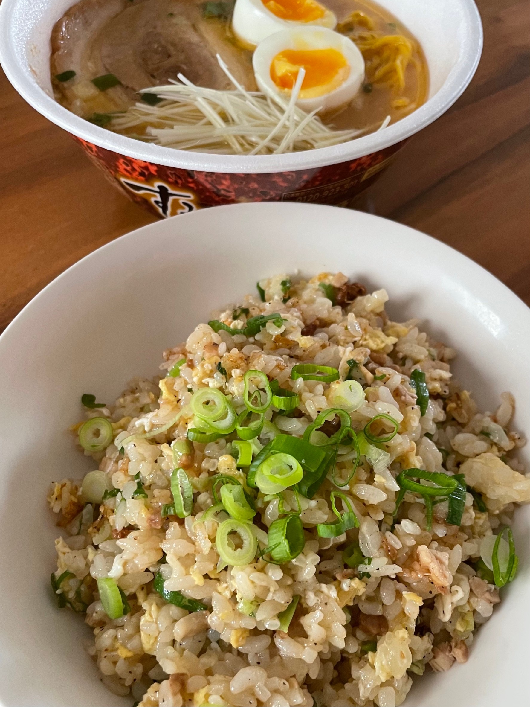 滞仏日記「すみれは美味いけど、すみれ炒飯はもっとうまいのだ、の巻」