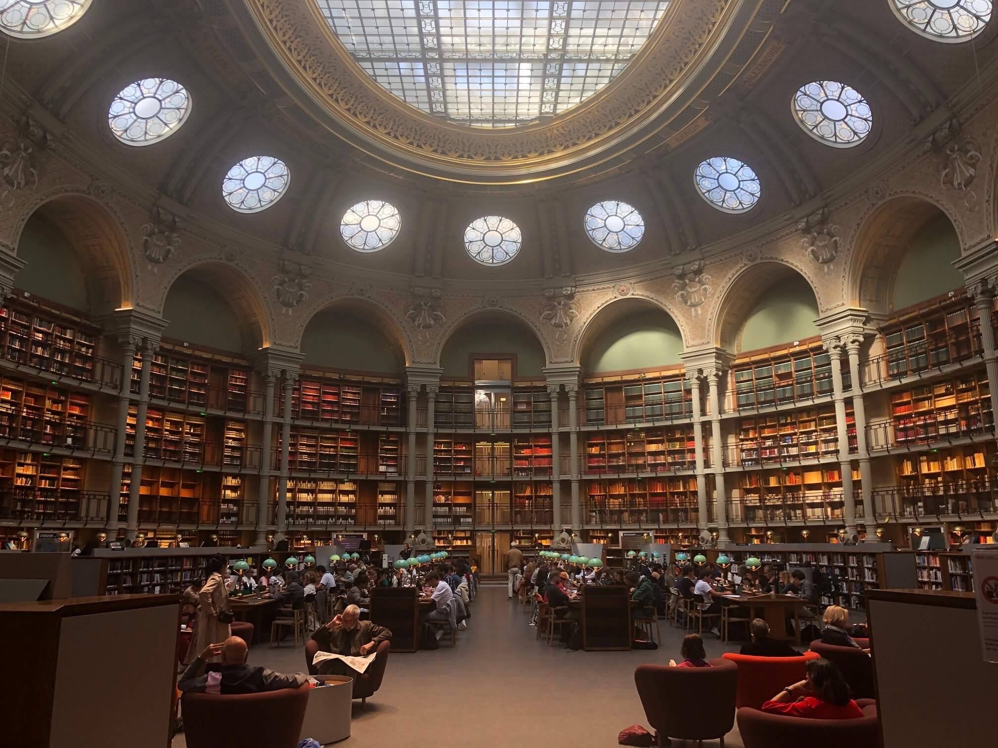 パリ最新情報「フランス国立図書館『リシュリュー館』、全面改装を経て初の一般公開へ」