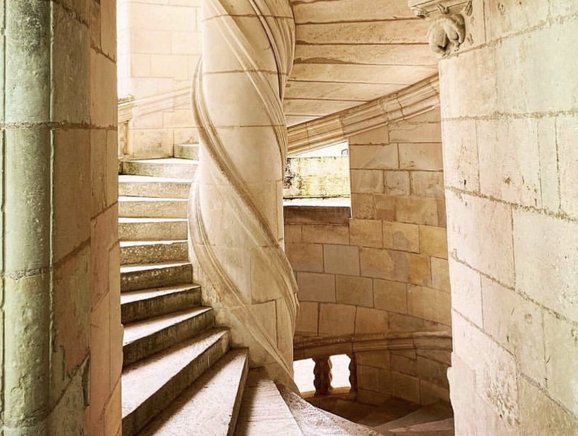 パリの螺旋階段、はじまりとデザイン