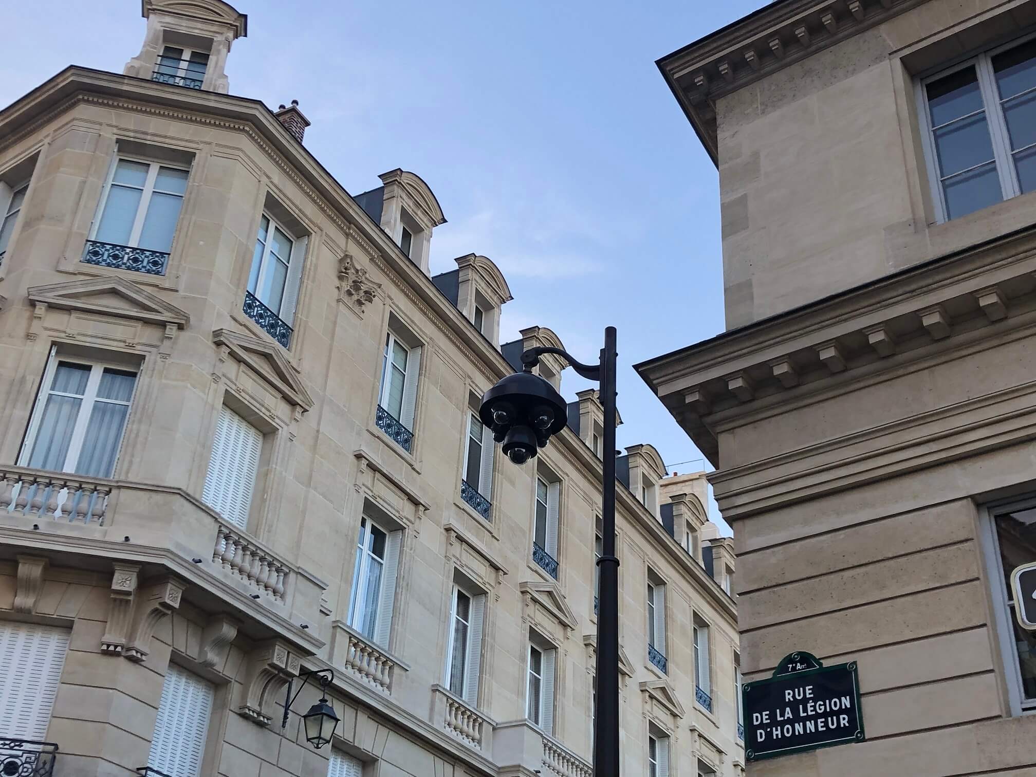 パリの街灯と点灯夫の物語