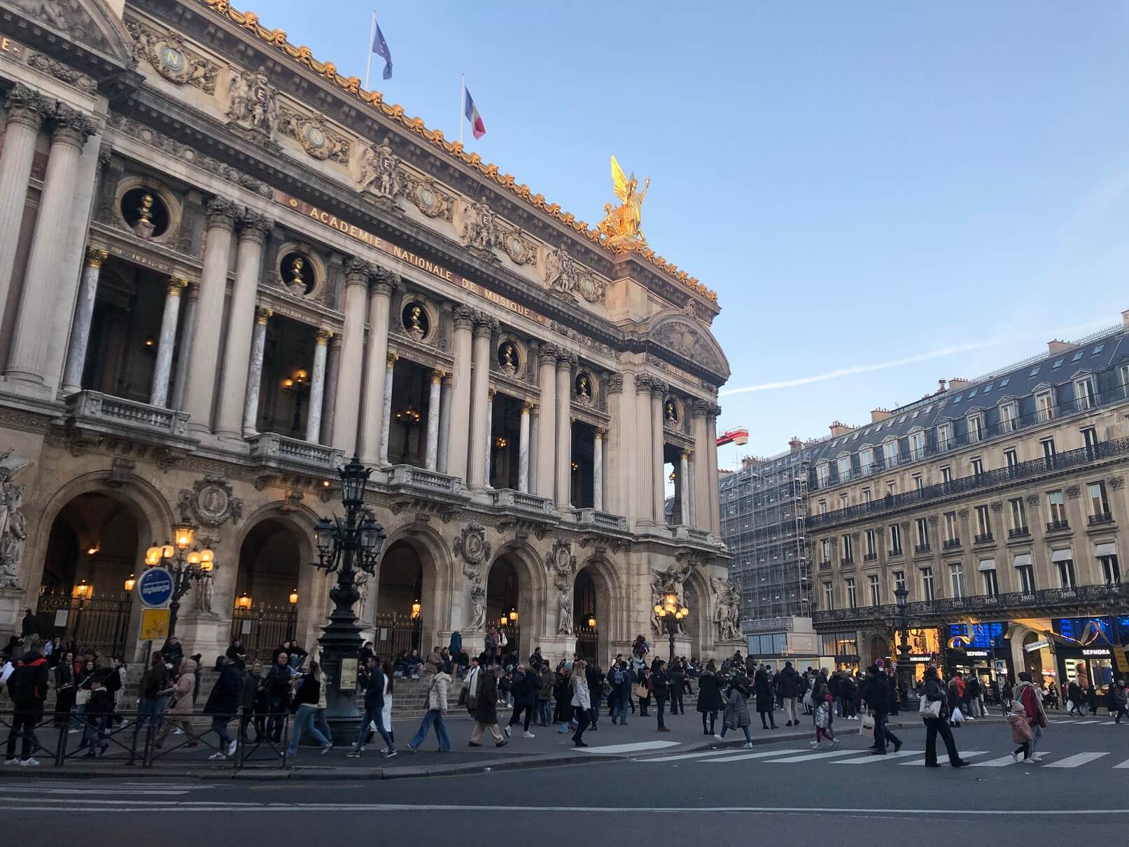 パリ最新情報「9年連続で減少するパリの人口。人口を伸ばす区と離脱の激しい区の格差も広がる」