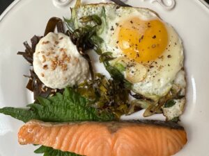 滞仏日記「二日目のカレーはうまい。三日目のカレーくらいまでは食べられる」