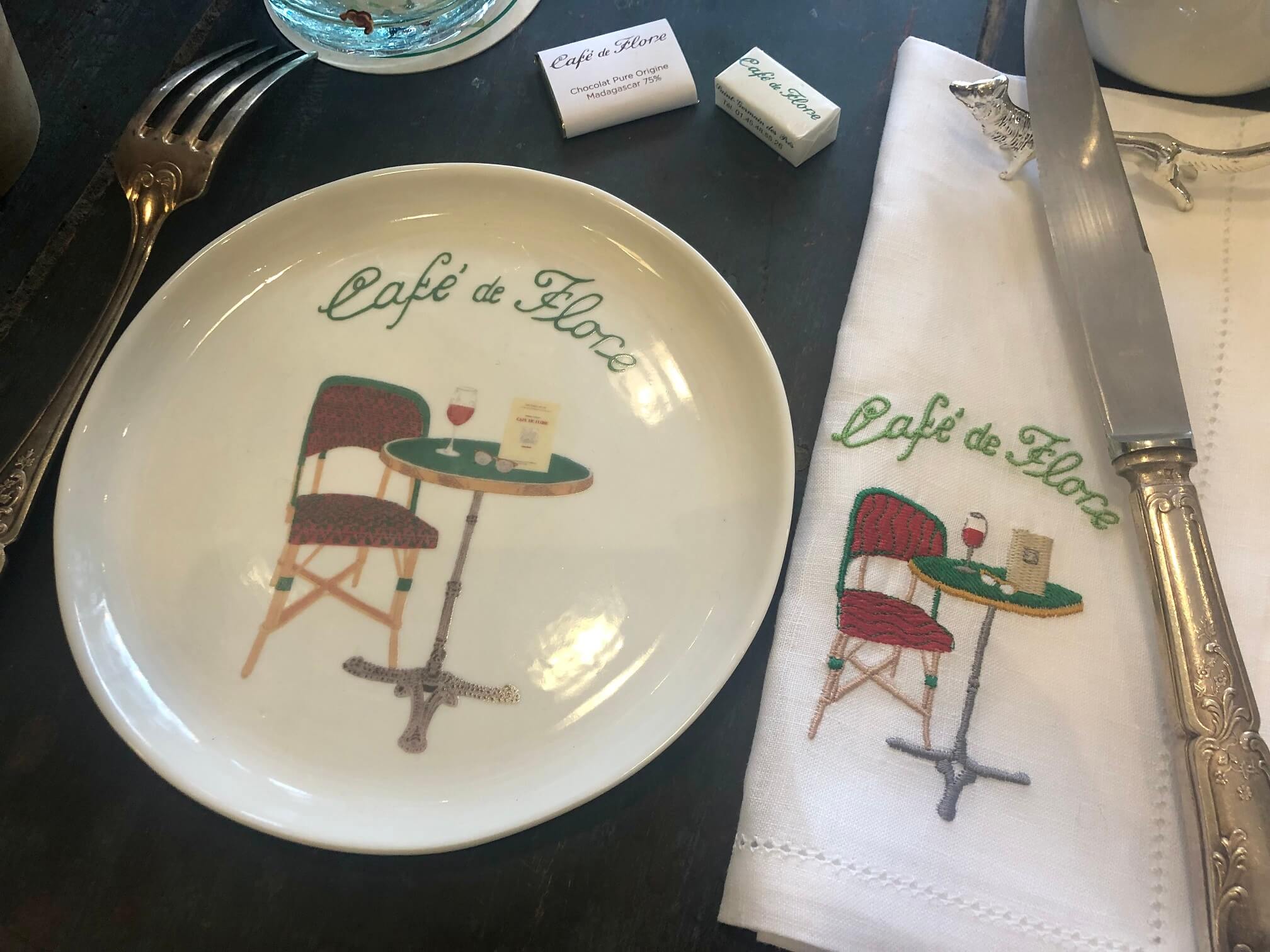 パリ最新情報「パリの老舗カフェ、『カフェ・ド・フロール』がテーブルウェアになって登場！」