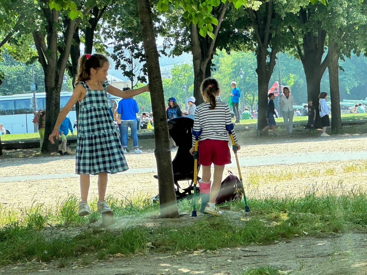 滞仏日記「長谷っちが事務所をやめることに。今日は人生の新たな節目の一日であった」