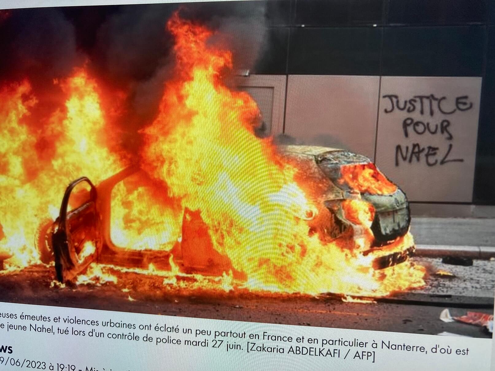 パリ最新情報「仏警察による少年射殺、深刻な暴動へと拡大。緊張が続くパリ郊外」