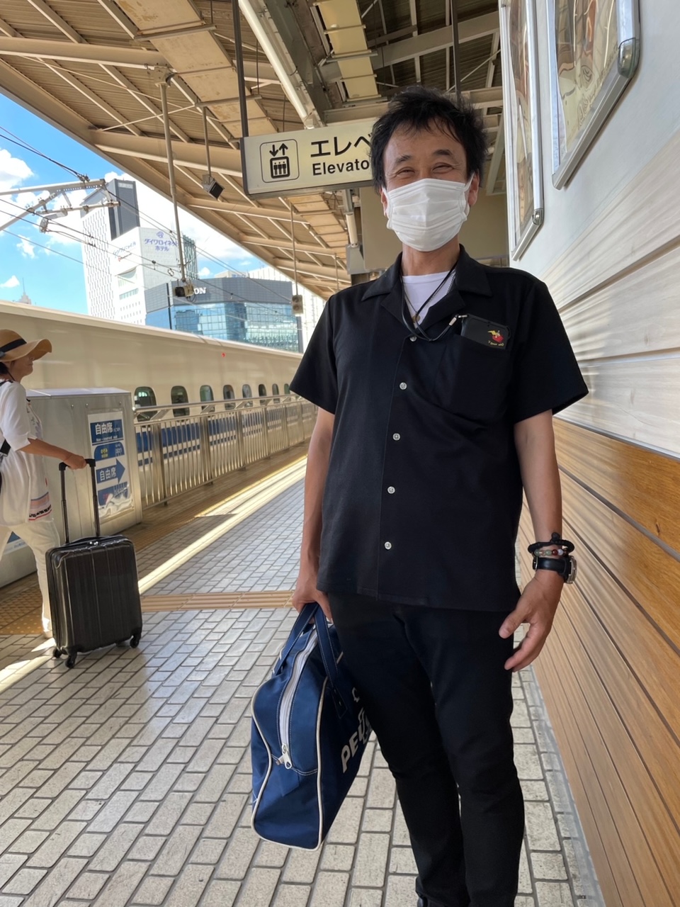 滞日日記「東京駅のデパ地下で弁当を買ってからの新幹線乗車習慣」