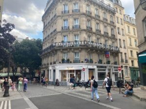 パリ最新情報「2024年パリ五輪、ホテル料金がすでに高騰、揺れる宿泊業界」