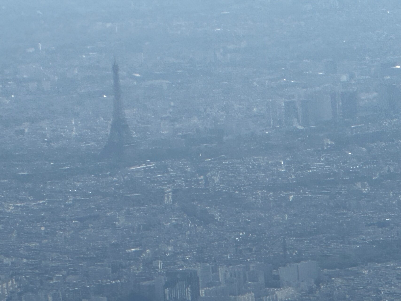 滞仏日記「なぜ人生には前向きがあるのか。パリに戻った父ちゃんはもう一度、前を向く」