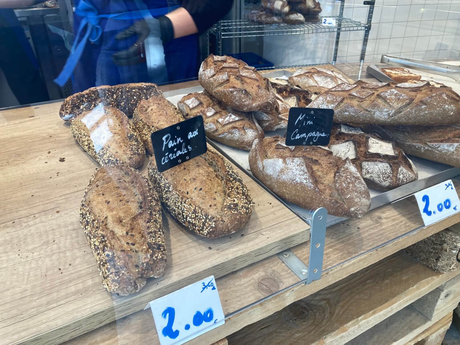 パリ最新情報「パン屋の食品ロスに立ち向かう、“明日”のパン」