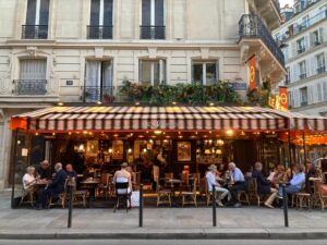 パリ最新情報「フランス、レストランに“自家製でない”料理の表示を義務付ける」