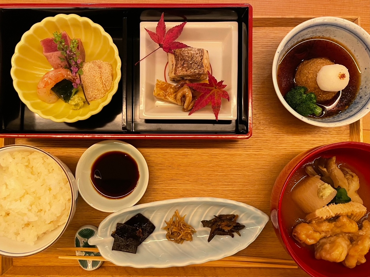 退屈日記「東京でうまいものを食べ歩く。今年最後の日本滞在満喫、前編」
