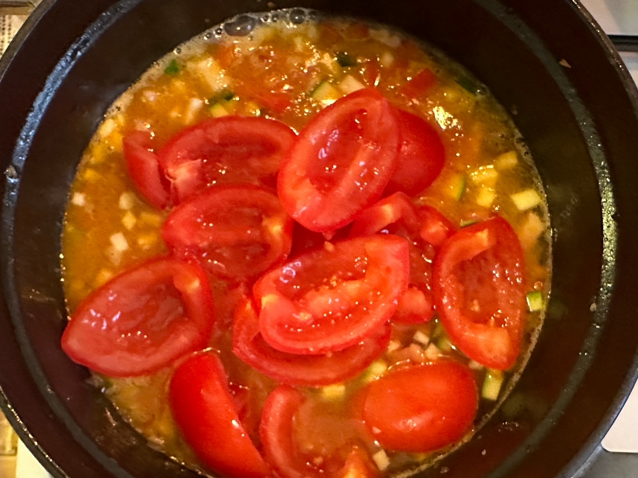 フランスごはん日記「野菜って美味しいよね。そのうまさを濃縮、父ちゃんのミネストローネ！！！」