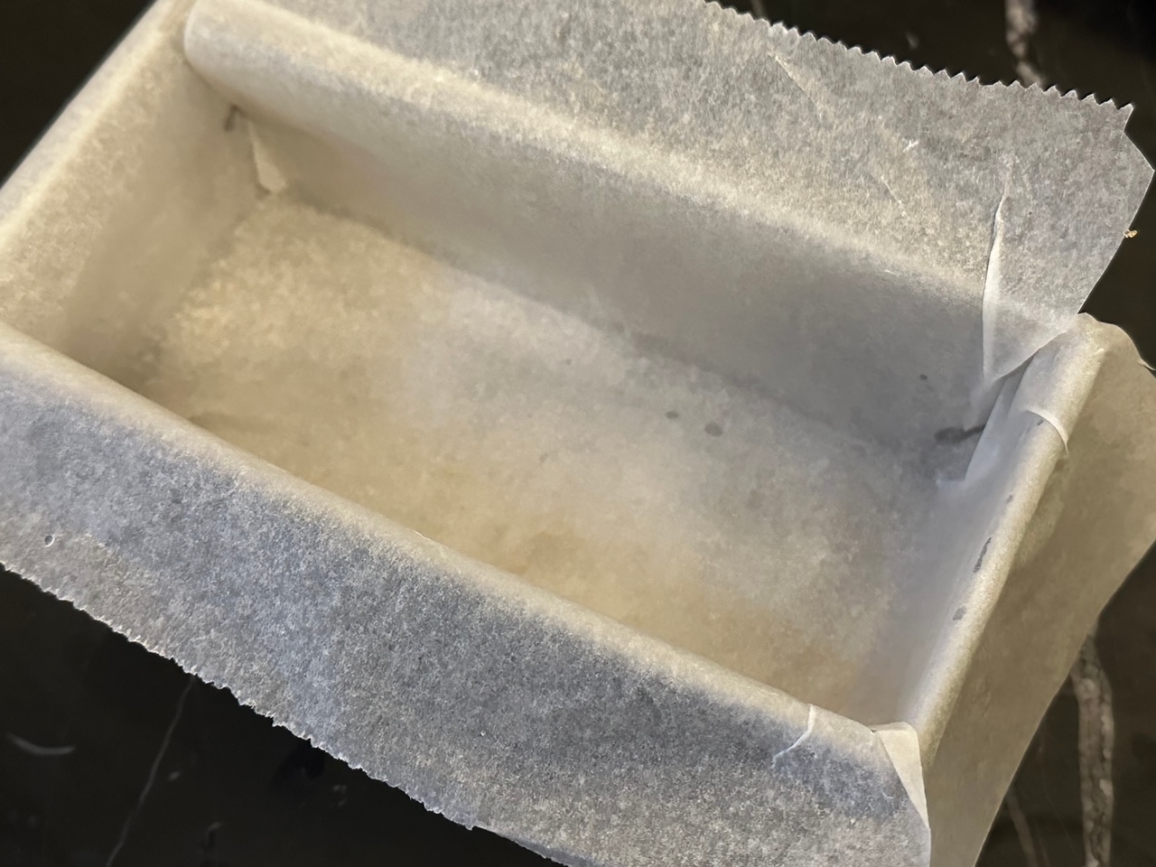 今日の献立、ラズベリーとホワイトチョコのパウンドケーキ