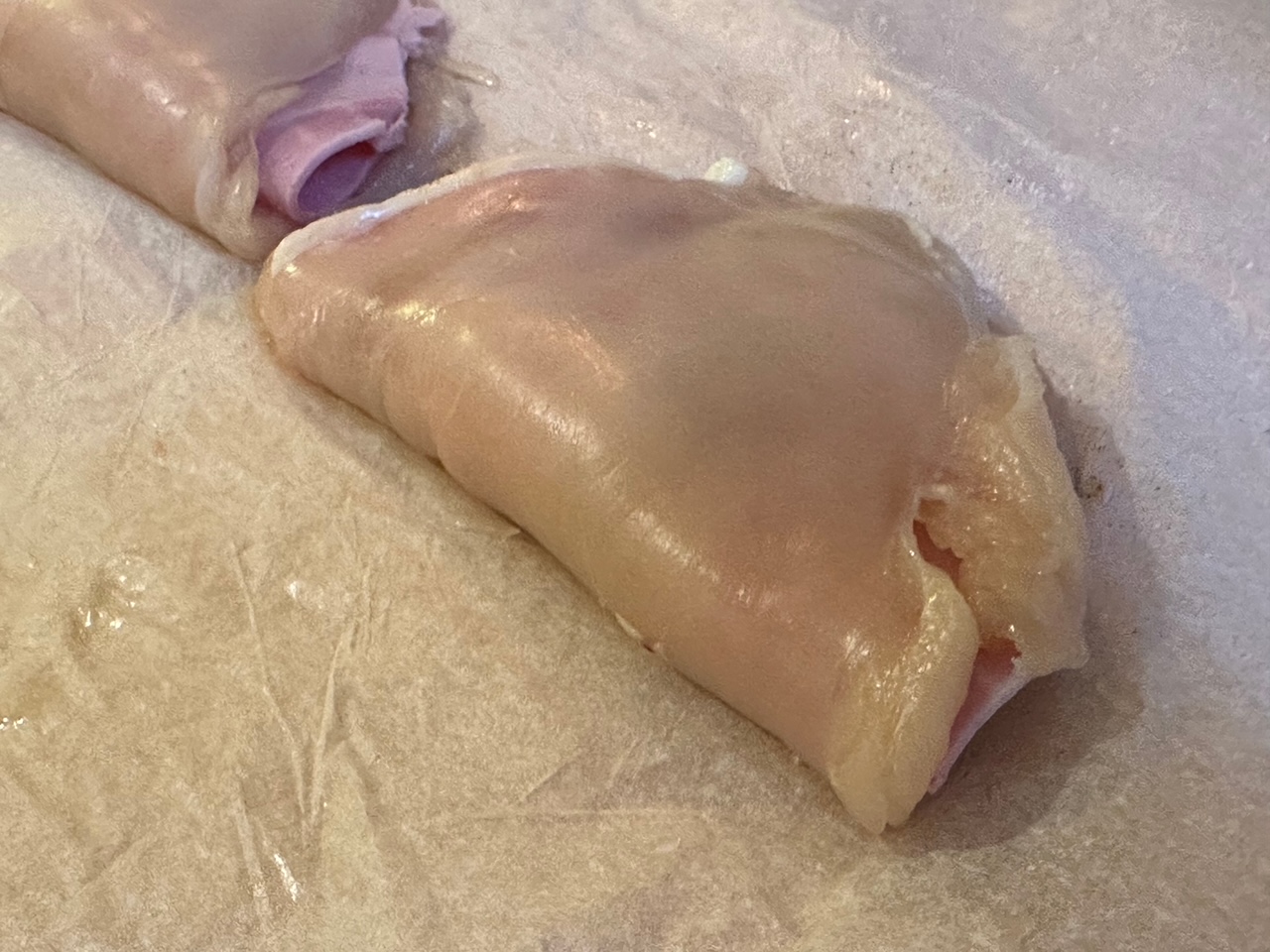 フランスごはん日記「家庭料理の定番、チーズ入りチキンカツレツ、その名は、コルドンブルー」