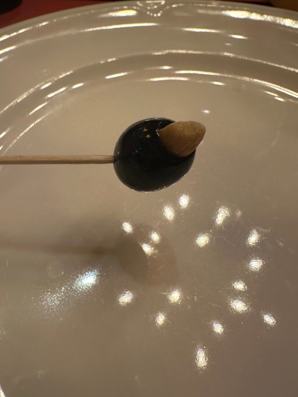 滞仏日記「牡蠣をパリのカフェーでどうやって食べたらいいの？ 　カフェで食べる牡蠣が最高！」