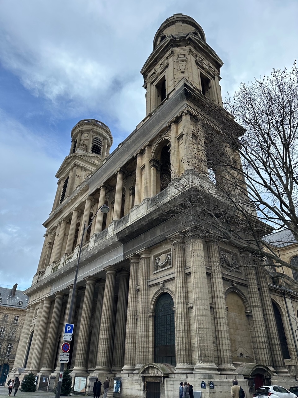 滞仏日記「パリの素敵なデザイン、アスティエ・ド・ヴィラットのお皿が大好き」