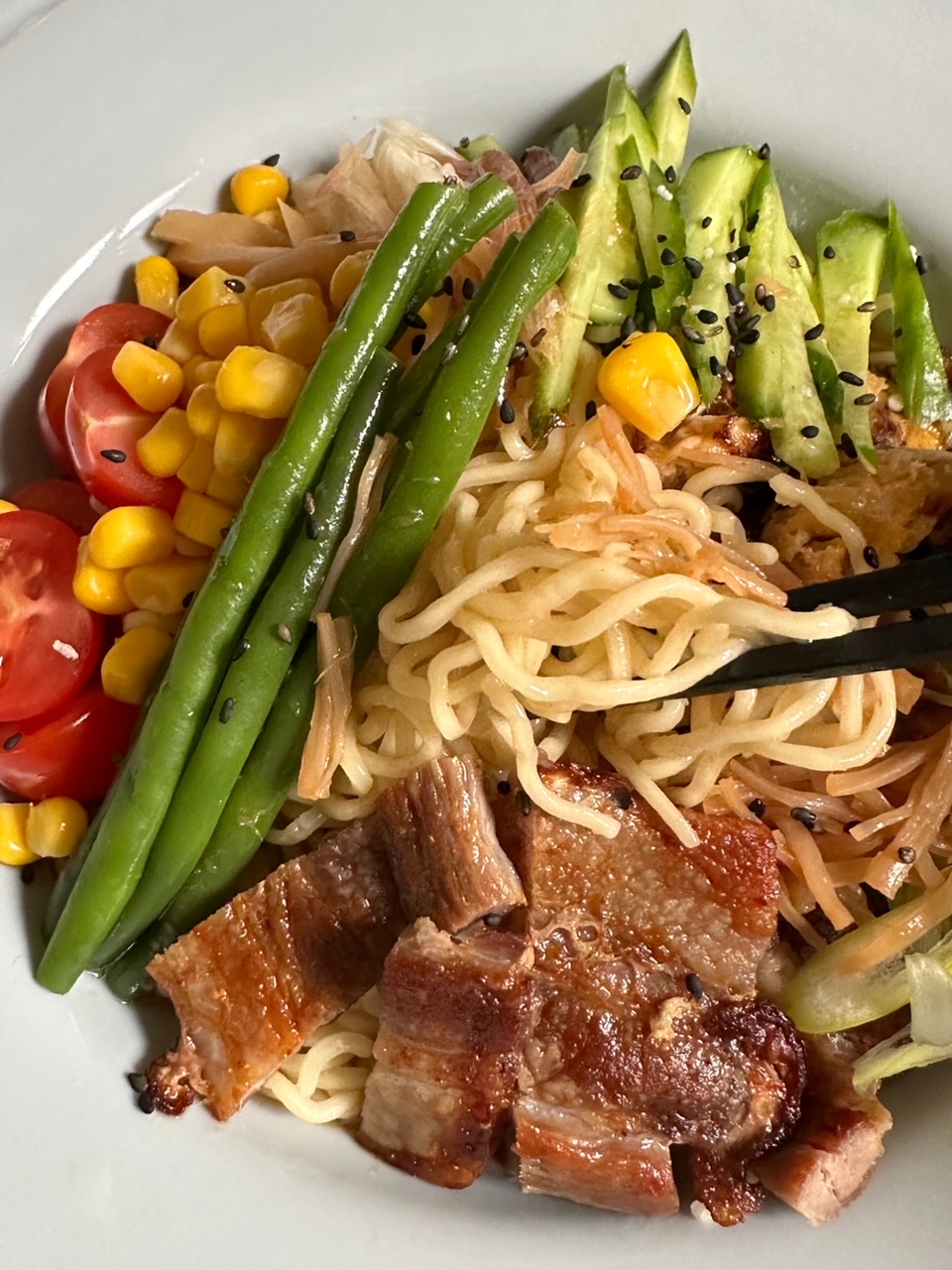 滞仏日記「夏日がパリにもやって来た。そこで父ちゃんは特製冷やしラーメンを作った」