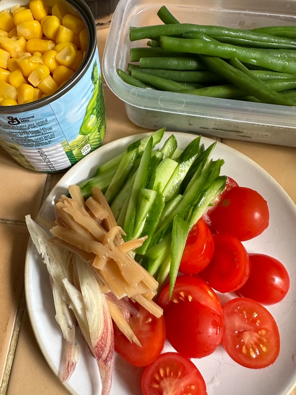 滞仏日記「夏日がパリにもやって来た。そこで父ちゃんは特製冷やしラーメンを作った」