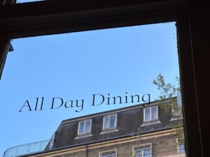 滞英日記「短編小説LONDON ALL DAY DINING！ロンドン・ブレックファーストで優雅な朝のひととき」