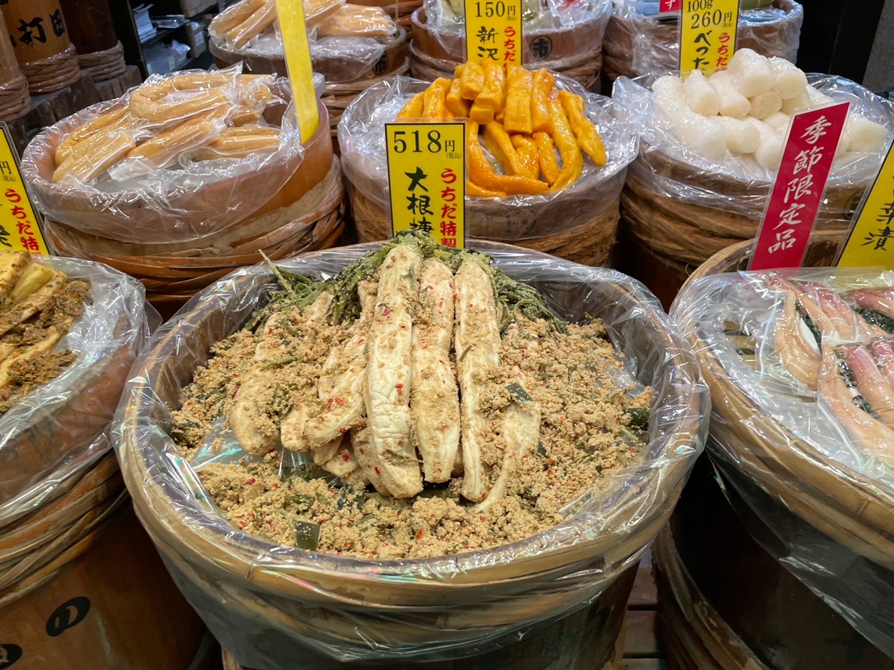 滞日日記「日本を満喫する父ちゃん、京都の錦通りで食材物色！！！」