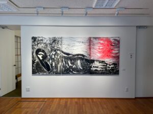 滞仏日記「ついに、作品の展示作業がはじまった個展会場へ赴く画伯の父ちゃん」