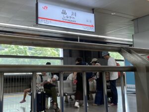 滞日日記「父ちゃんは大阪へ、息子はレユニオン島に、三四郎は病院へ」