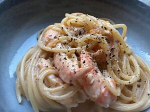 仏飯日記「あのね、ウニの瓶詰で、最高においしいウニと有頭エビのパスタを作る方法ね」