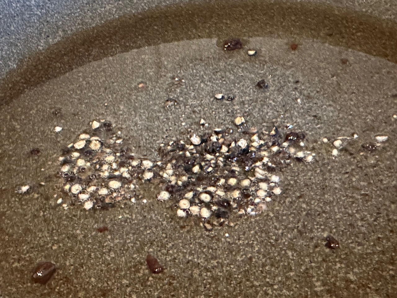 フランスごはん日記「食欲のない時にこそ、イタリアのカルボナーラ！