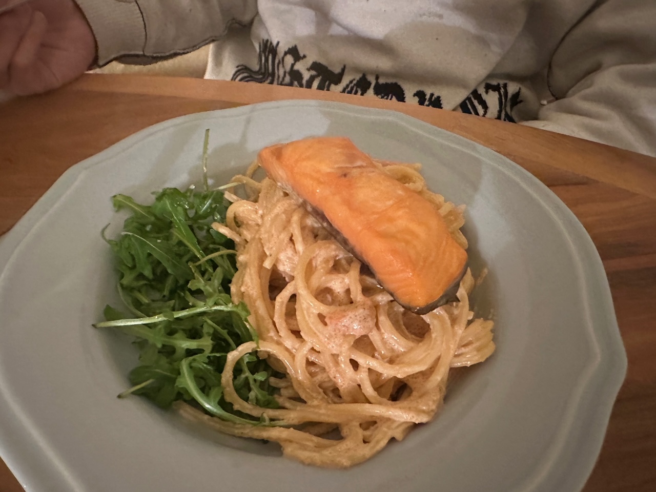 息子くんらに、明太子パスタと、バスク風イカゴロ煮を作ってあげた