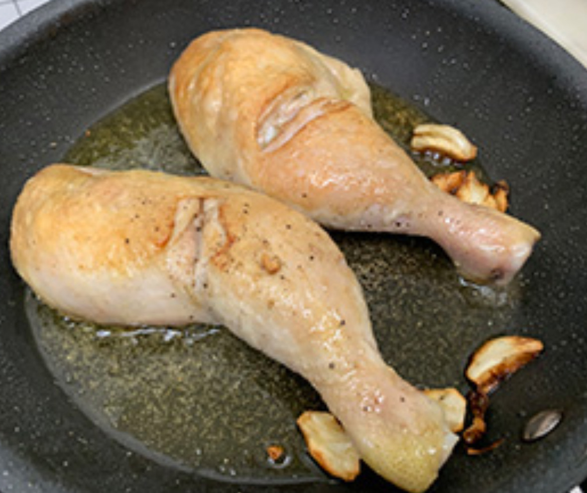 今日の献立、南仏風トマト・チキン煮込み