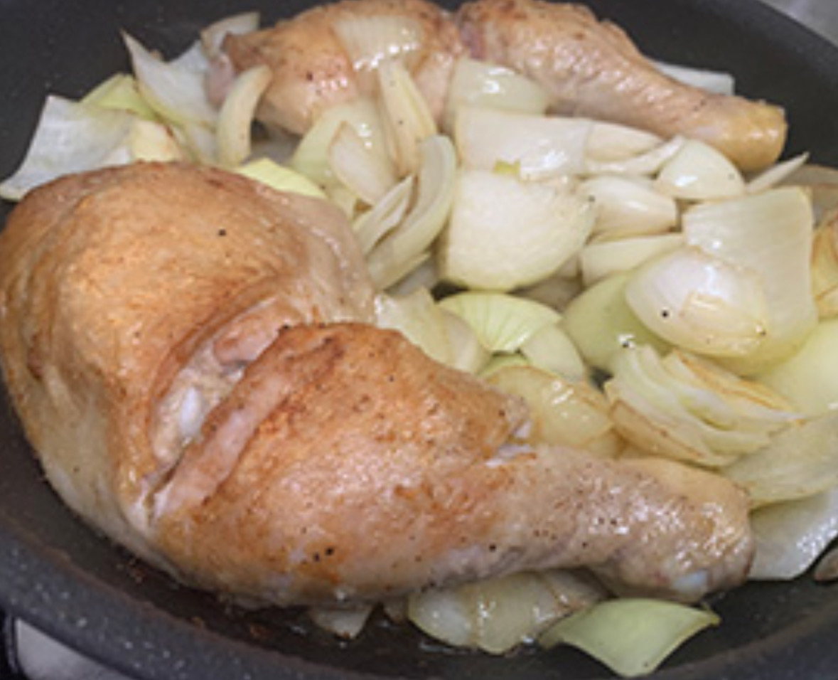 今日の献立、南仏風トマト・チキン煮込み
